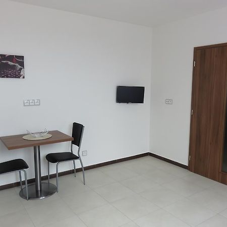 Penzion U Dulíka Veselí nad Moravou Quarto foto